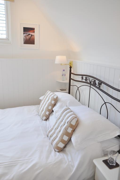 The Fernery B&B Lynton Room photo